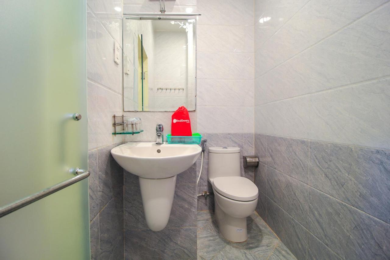 فندق مدينة هوشي منهفي  Reddoorz Plus @ Dong Den Street المظهر الخارجي الصورة