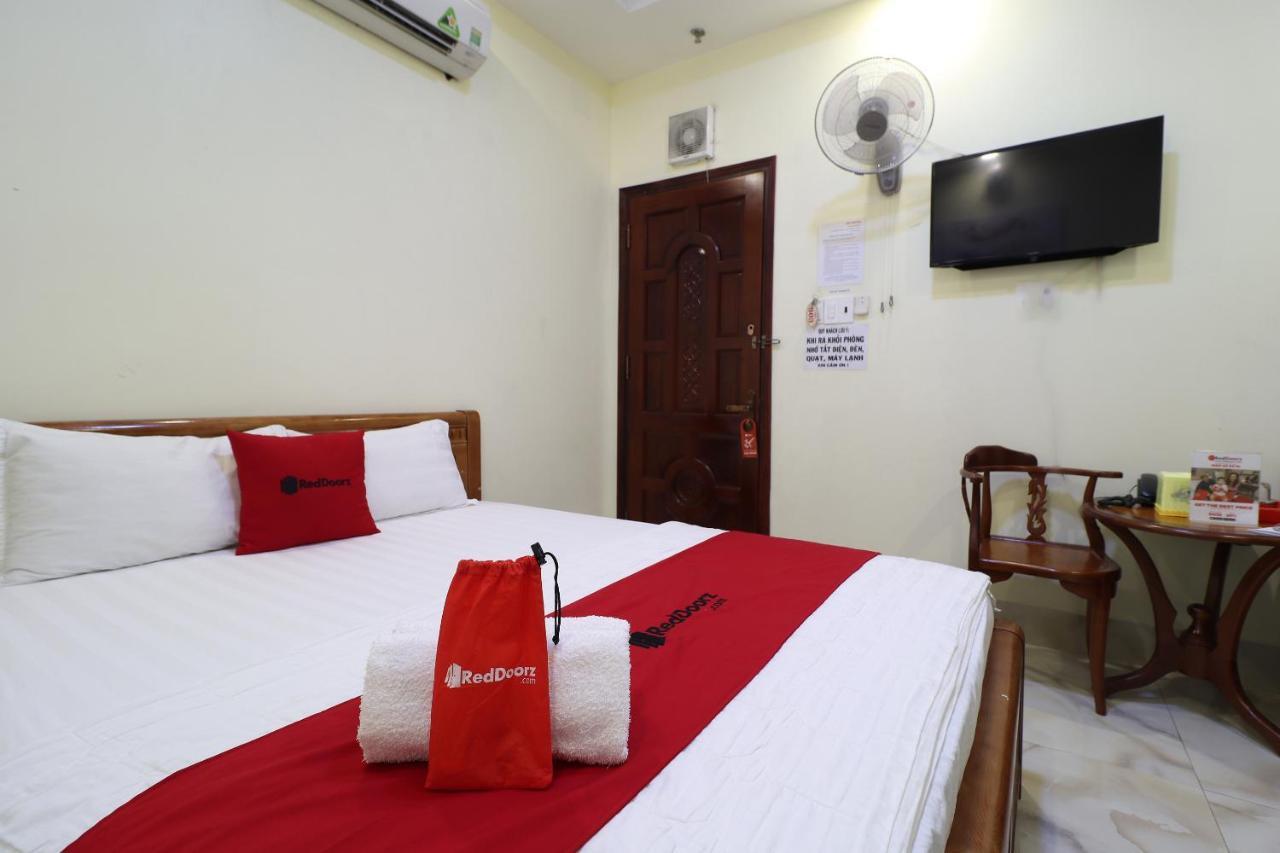 فندق مدينة هوشي منهفي  Reddoorz Plus @ Dong Den Street المظهر الخارجي الصورة